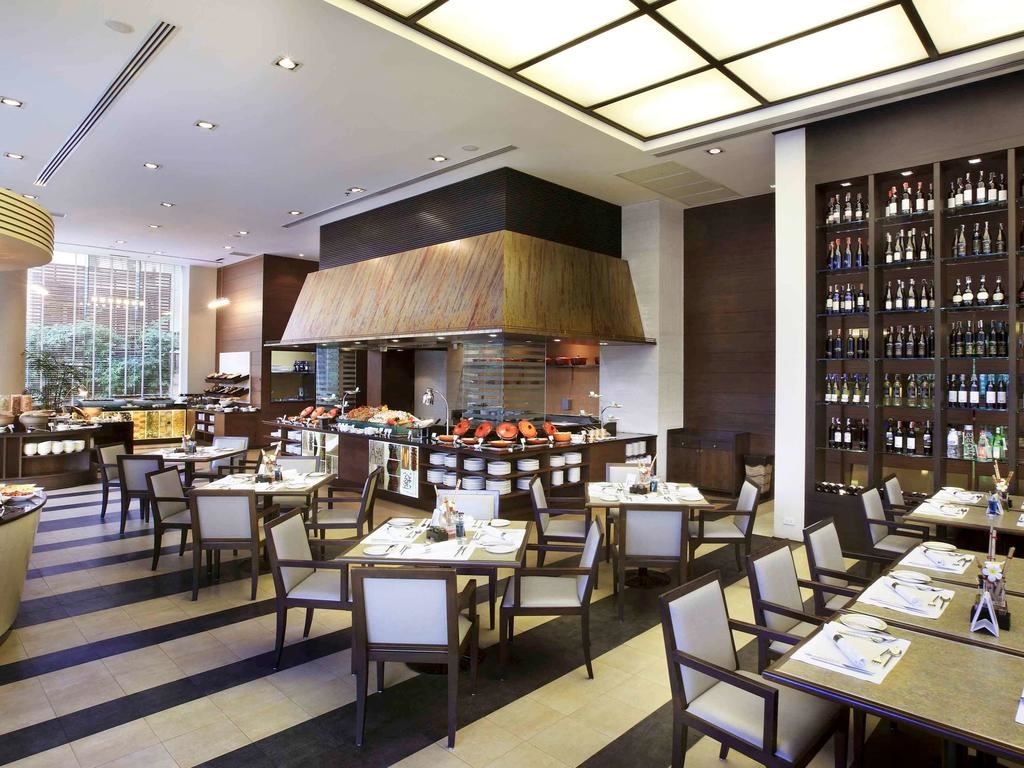 restaurants-cafe-de-nimes