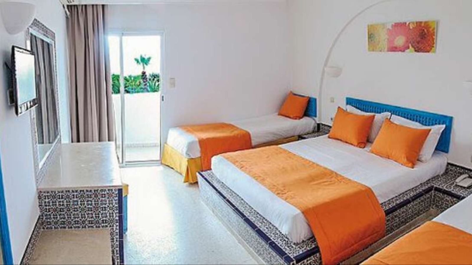 rooms-quadruple-standard-room