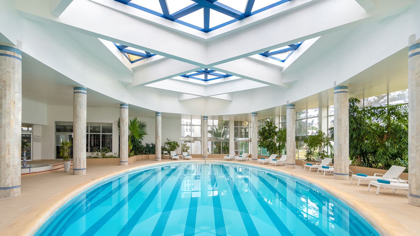 pools-indoor-pool