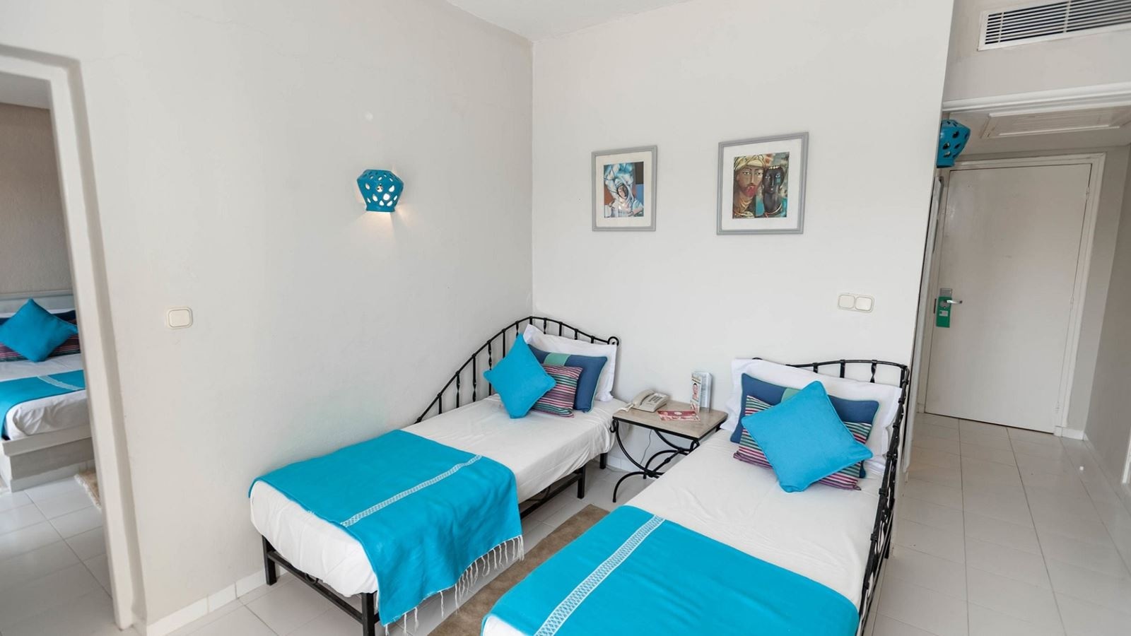 rooms-room-quadruple