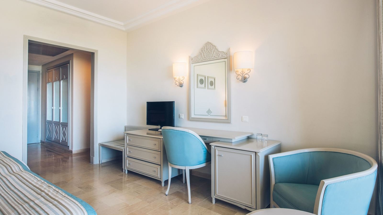 rooms-room-double-interconnection