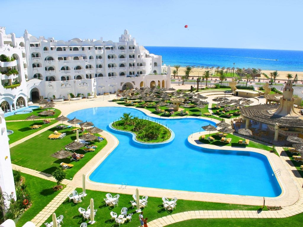 general-main-building