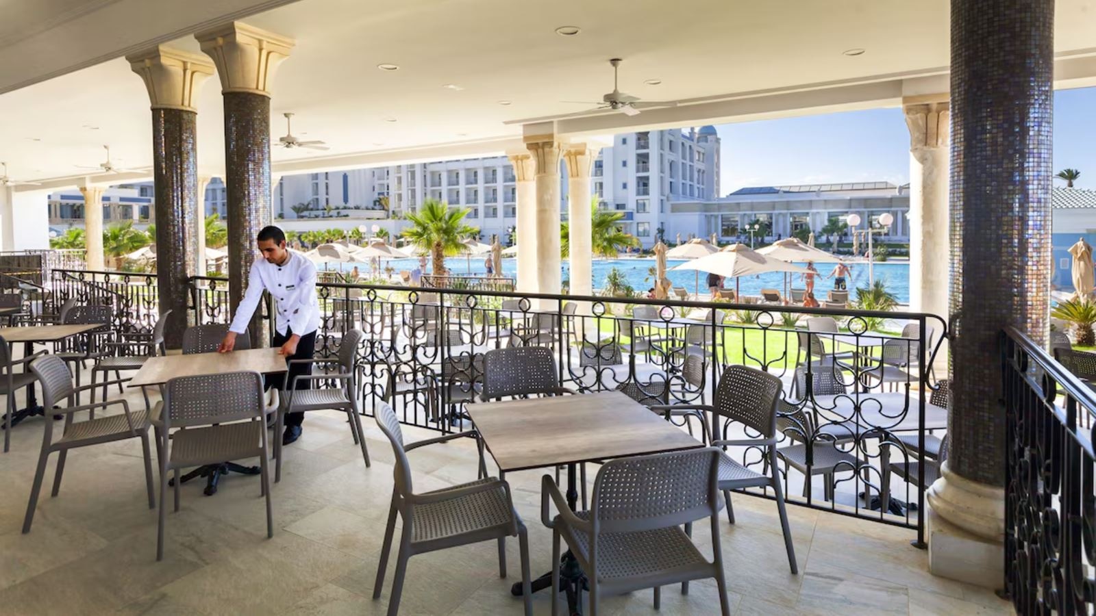 restaurants-restaurants