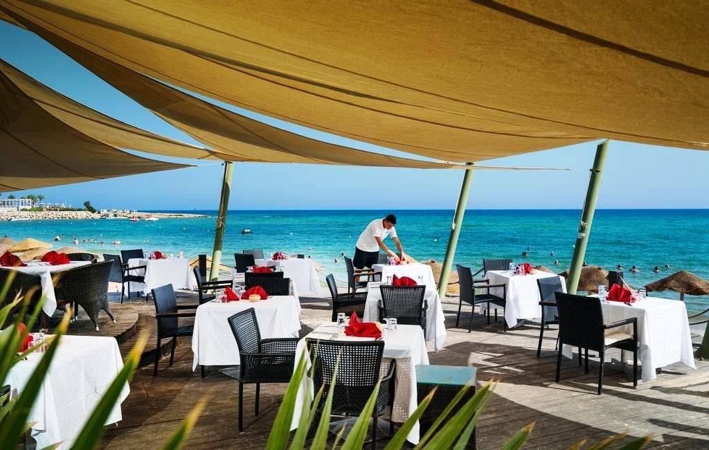 restaurants-restaurants