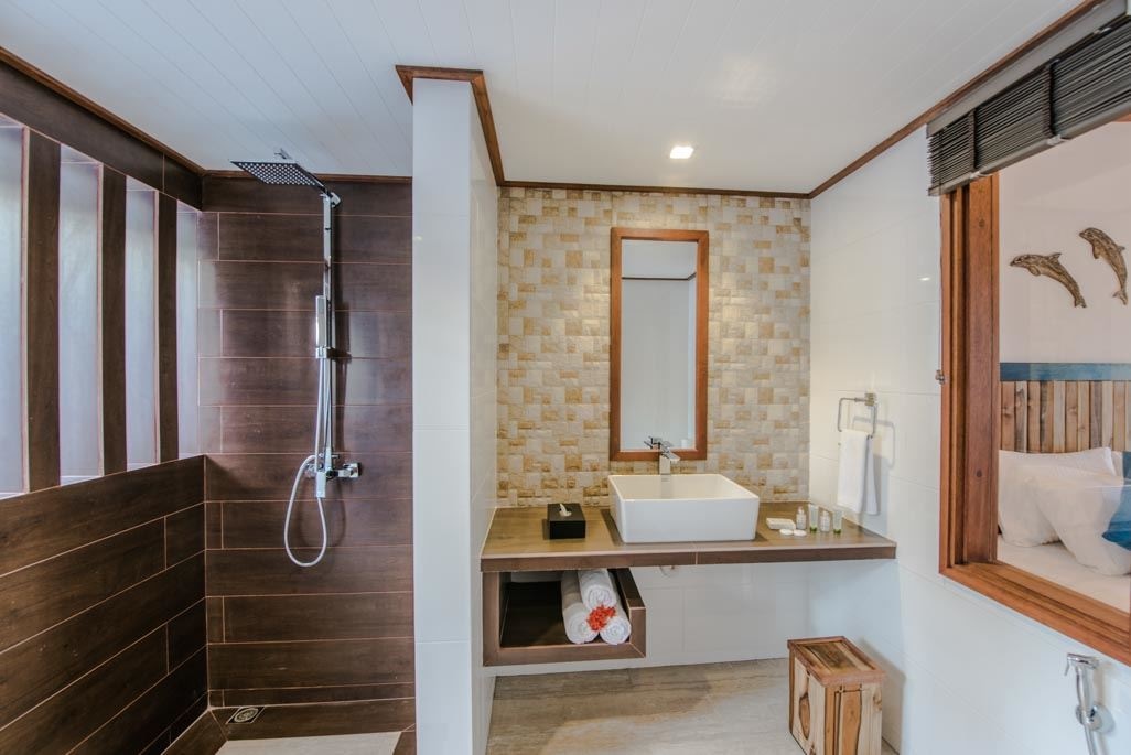 rooms-deluxe-room