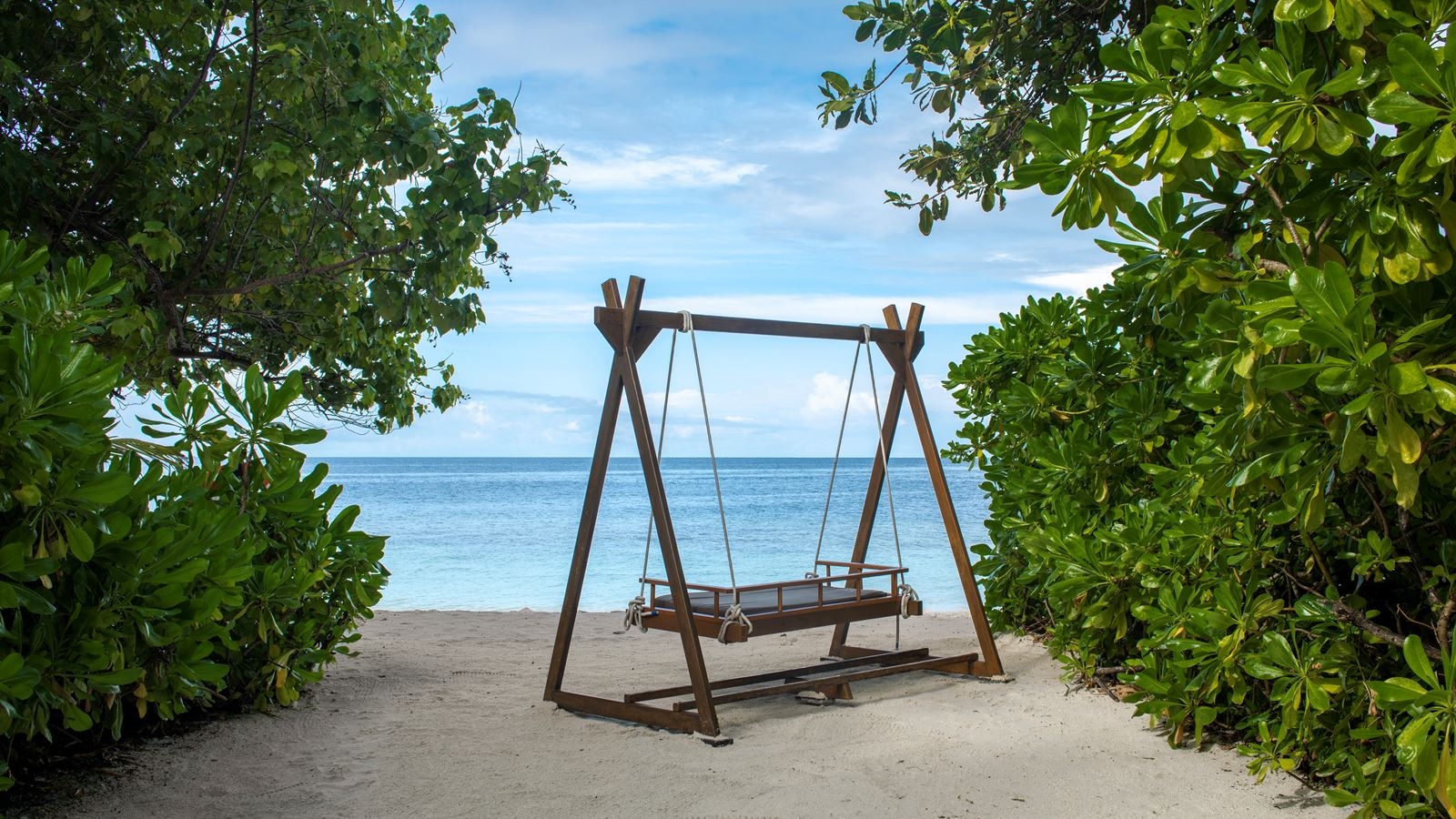 rooms-beachfront-villa