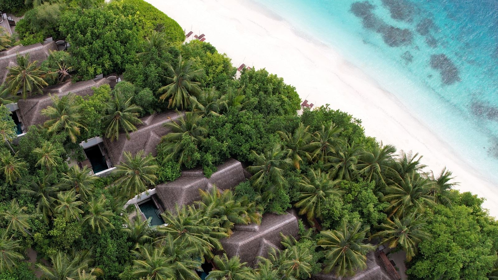 rooms-beach-villa-with-pool