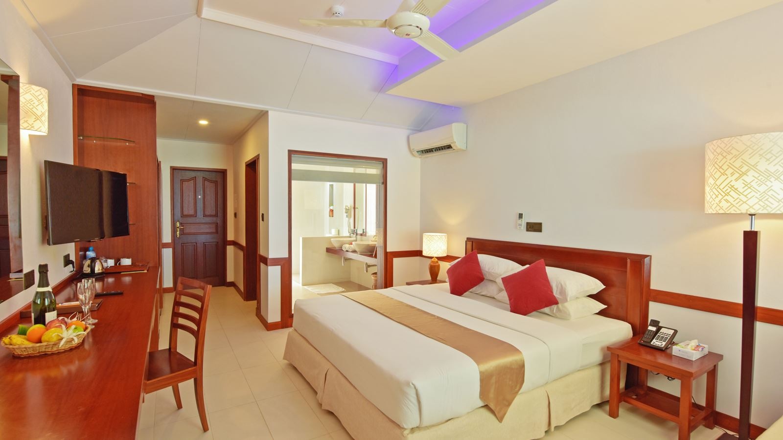 rooms-sunset-beach-villa