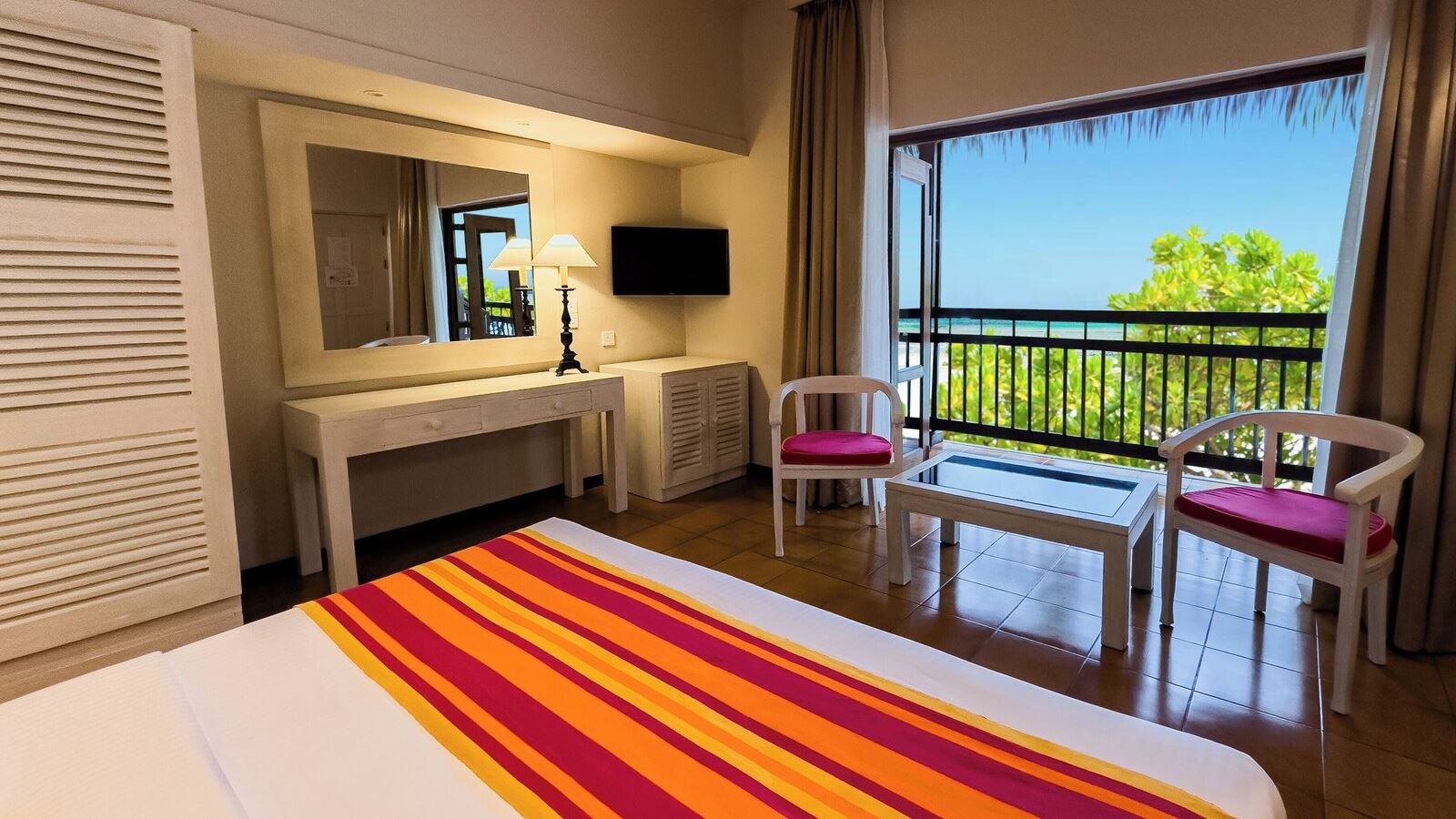 rooms-classic-ocean-view-room