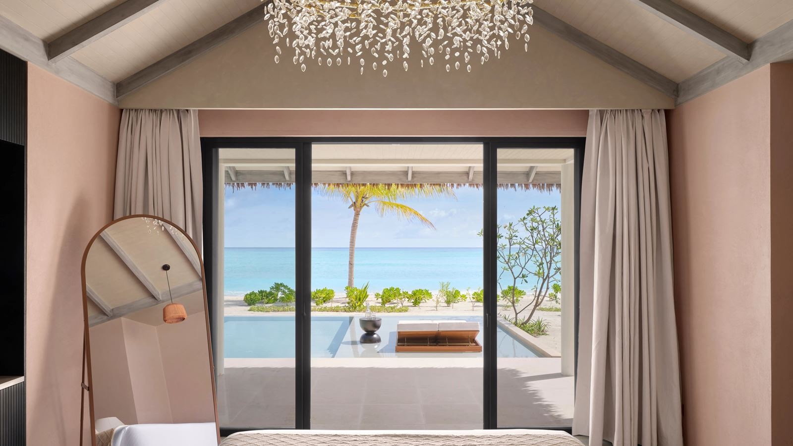 rooms-one-bedroom-residence-with-beach-pool-and-garden-pool