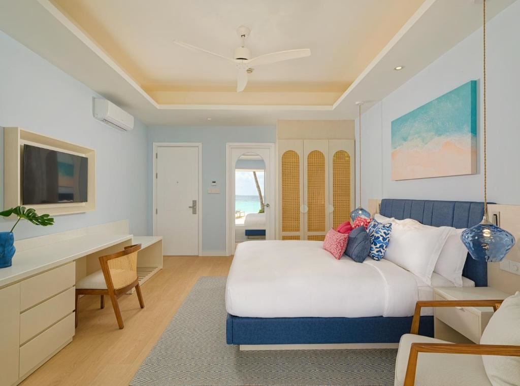 rooms-beach-villa-pool