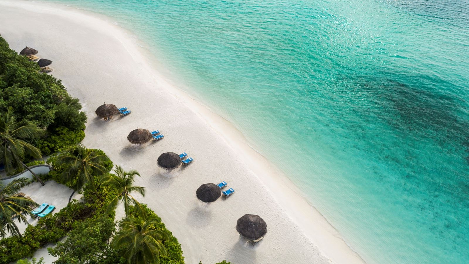 rooms-sunrise-beach-bungalow-with-pool