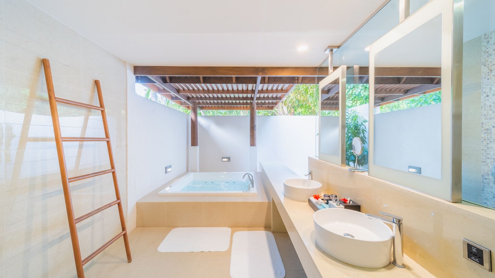 rooms-sunset-beach-villa