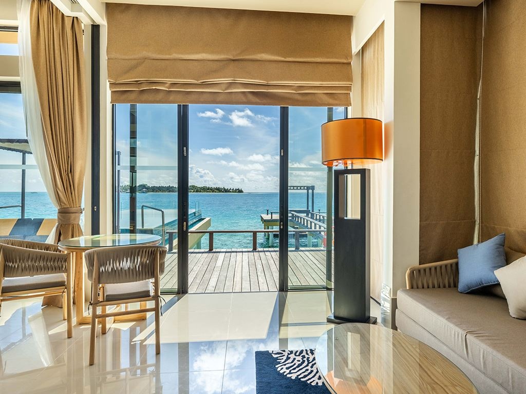 rooms-deluxe-inocean-pool-villa