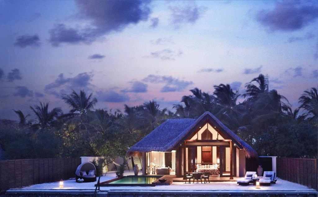 rooms-premium-villa-with-pool