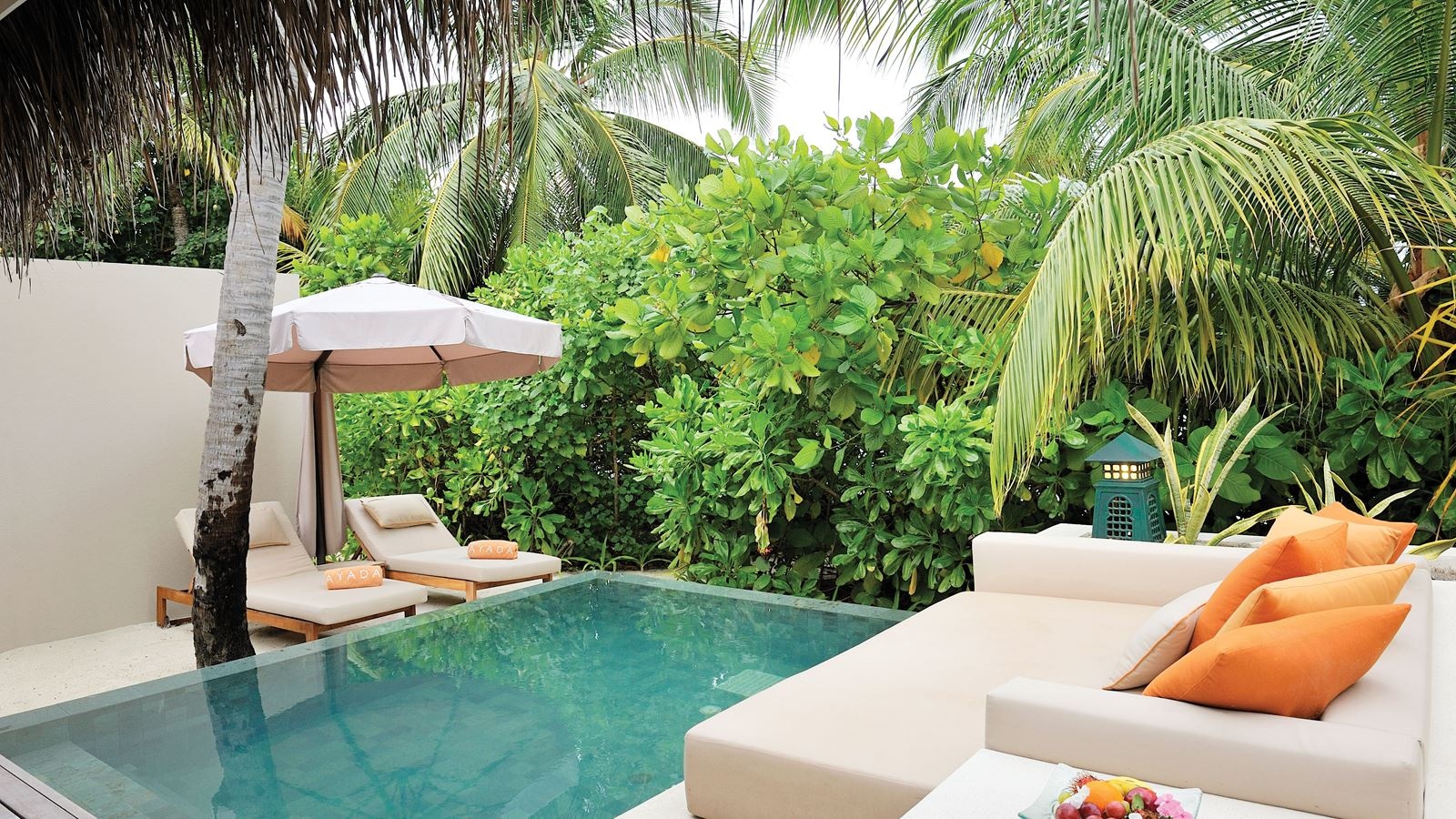 rooms-beach-villa-with-pool