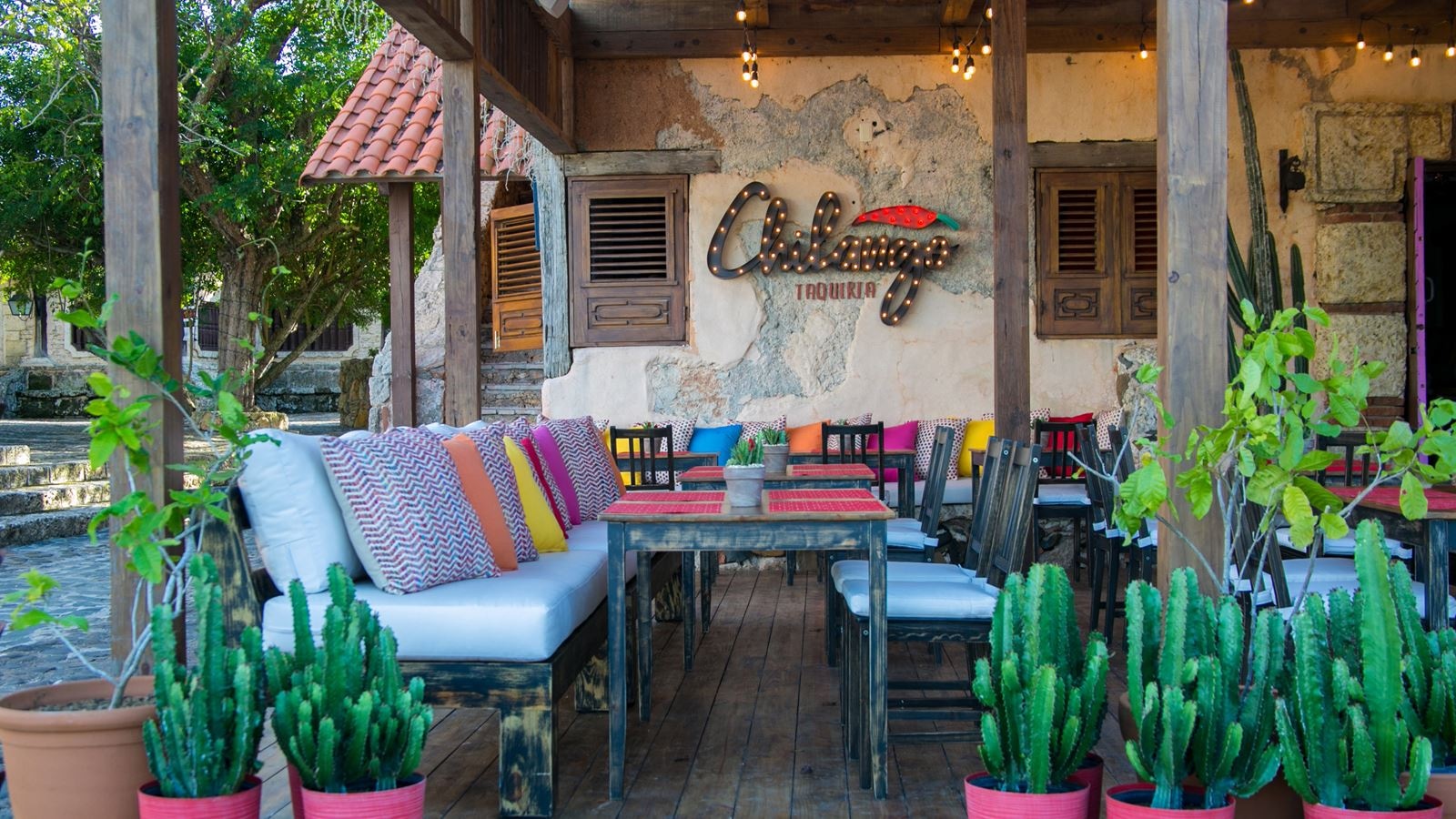 restaurants-chilango-restaurant