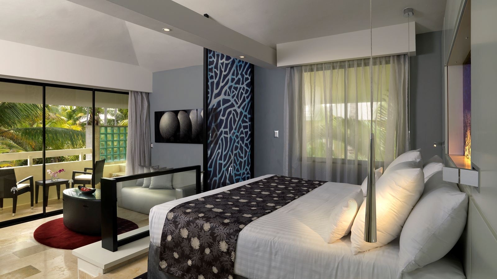 rooms-royal-service-garden-view