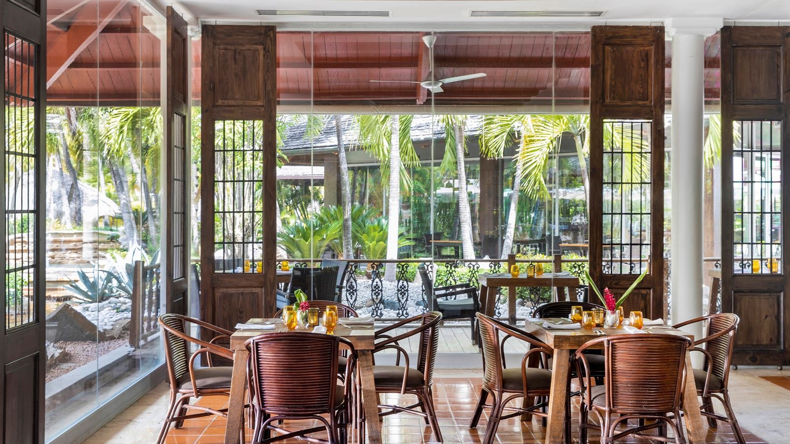 restaurants-the-grill