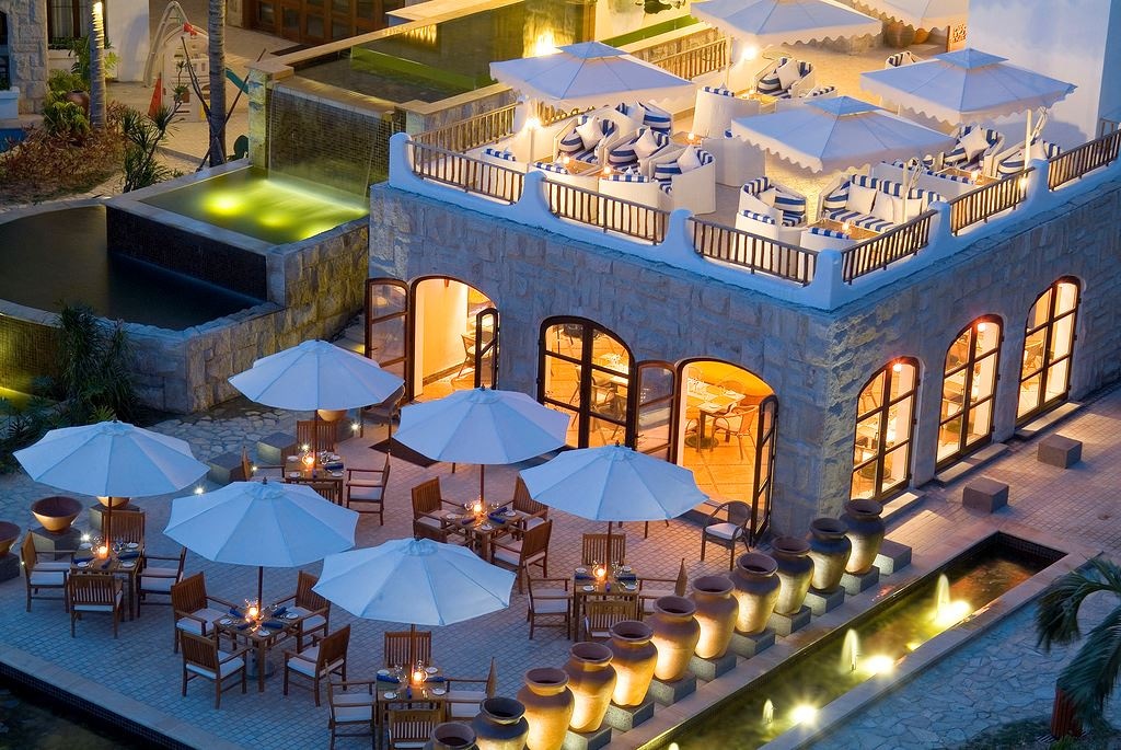 restaurants-restaurants