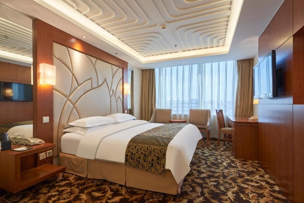 rooms-classic-room