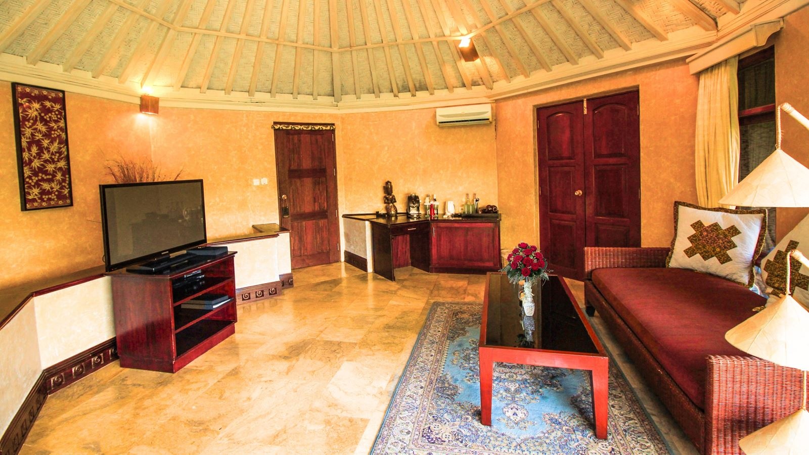 rooms-2-bedroom-river-view-pool-villa