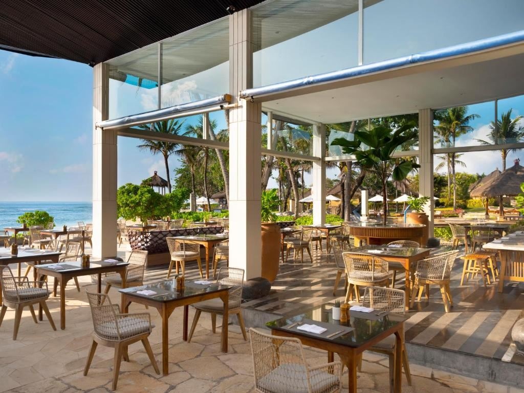 restaurants-the-shores-restaurant-and-bar
