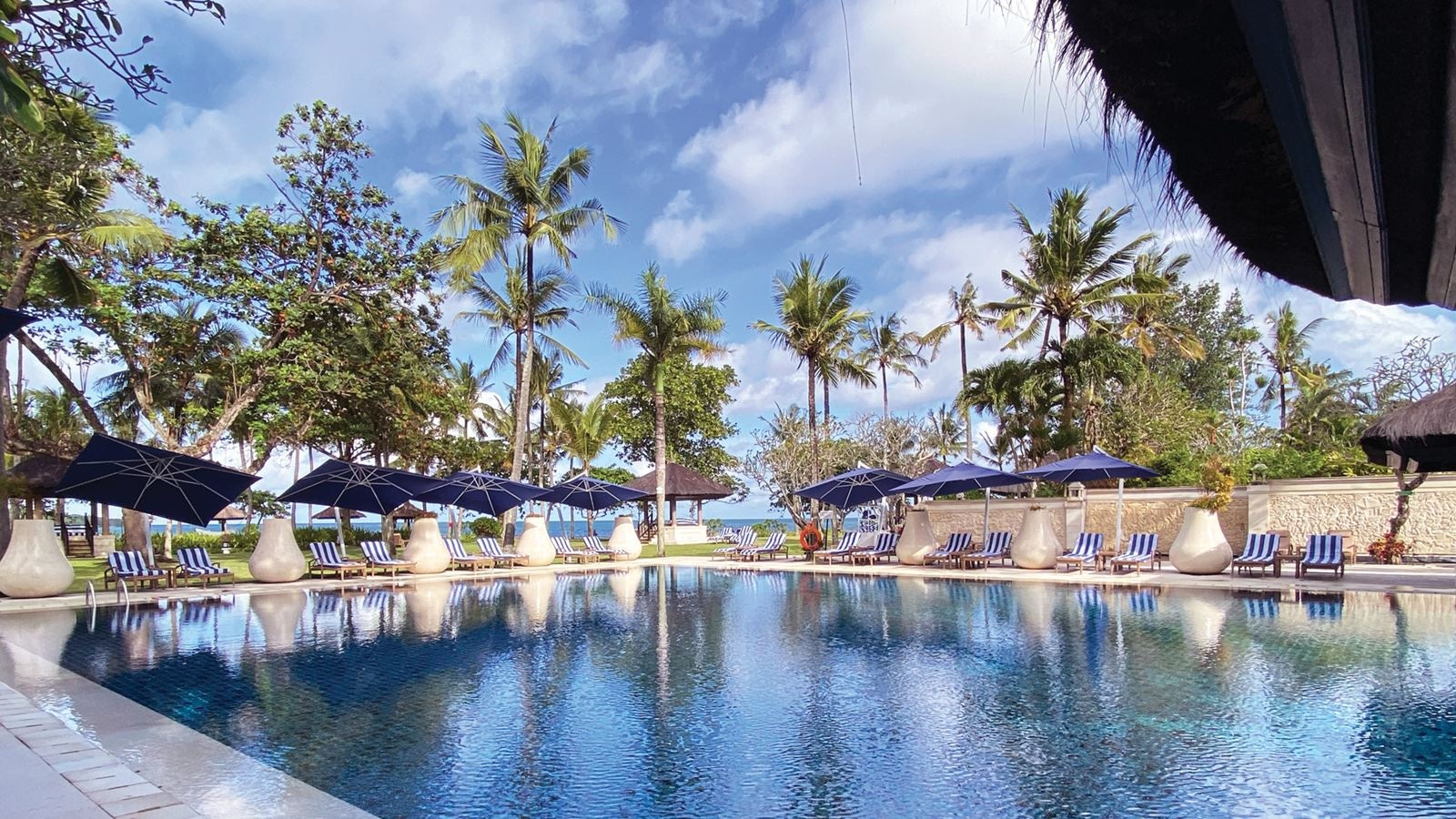 pools-outdoor--indoor-pool