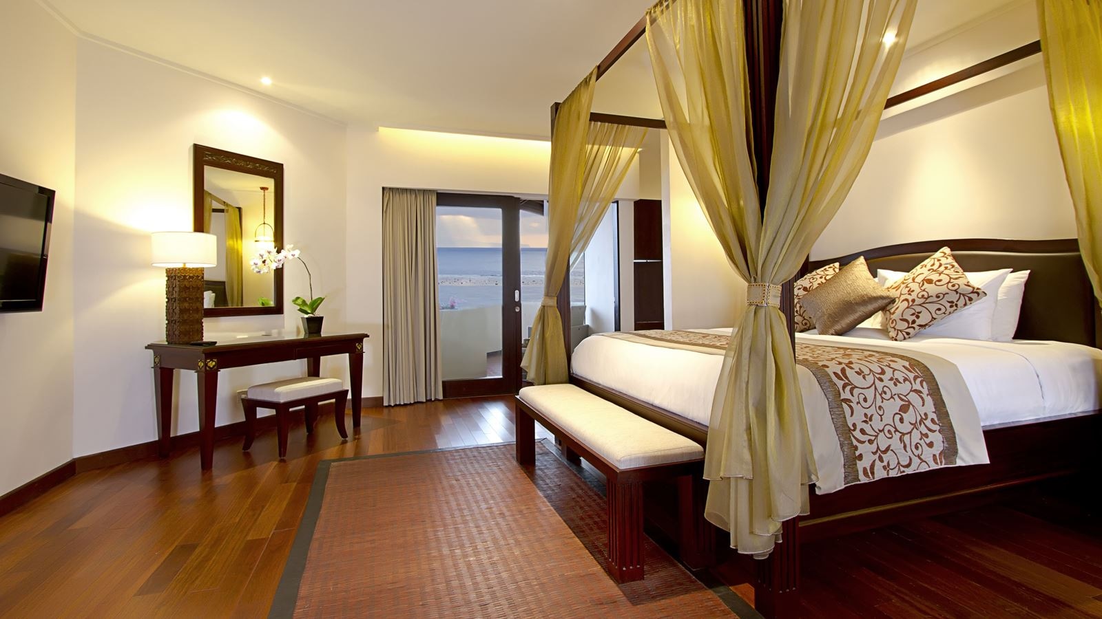 rooms-ocean-view-suite
