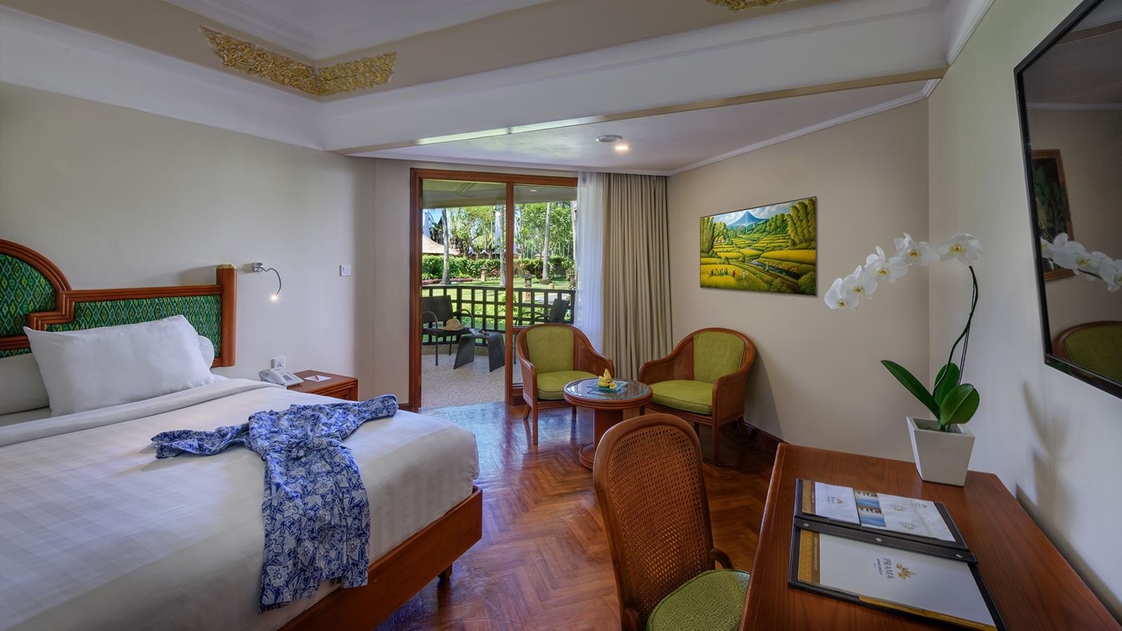 rooms-deluxe-garden-view