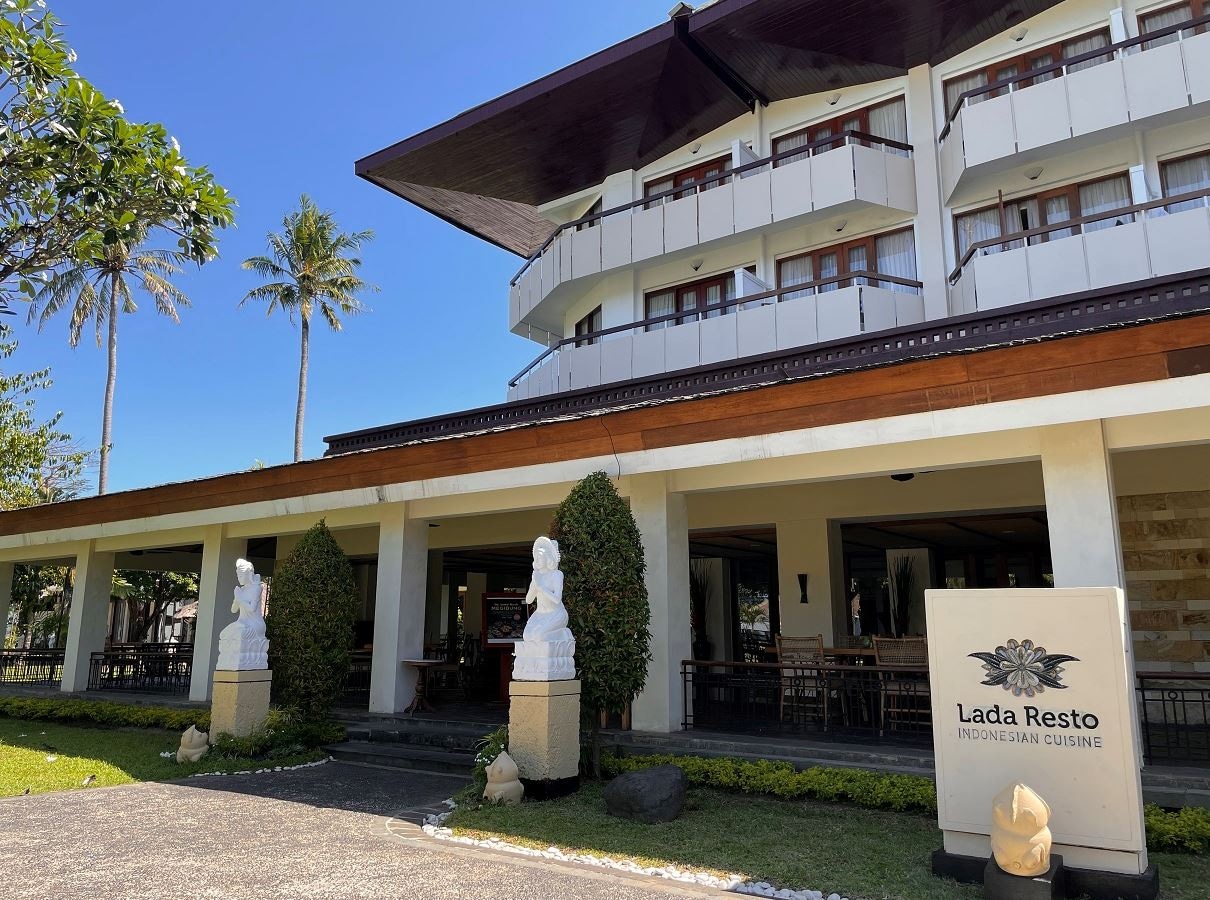 restaurants-lada-resto
