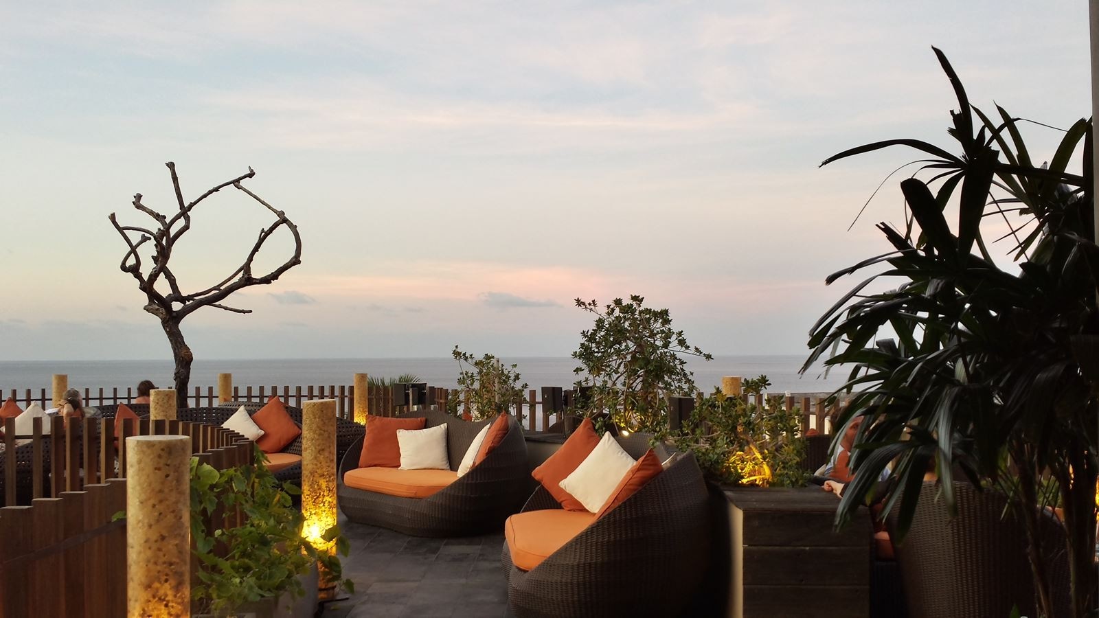 bars-roof-top-bar