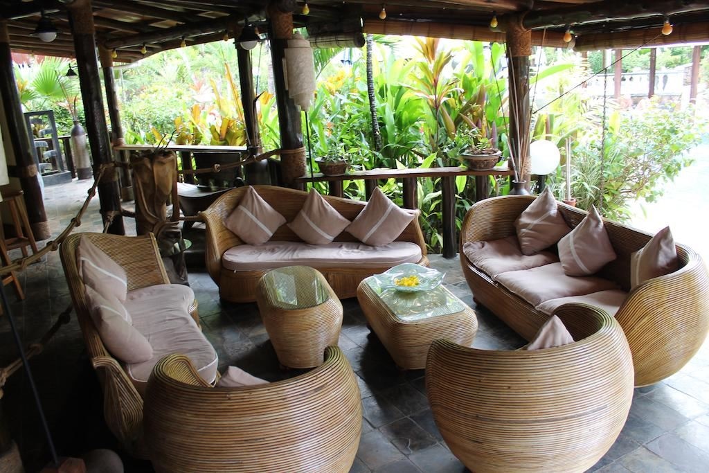 restaurants-restaurant