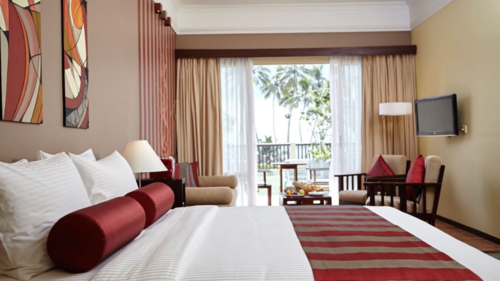 rooms-south-wing-classic-room