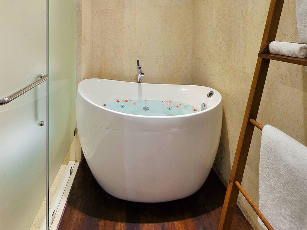 rooms-beach-splash-room