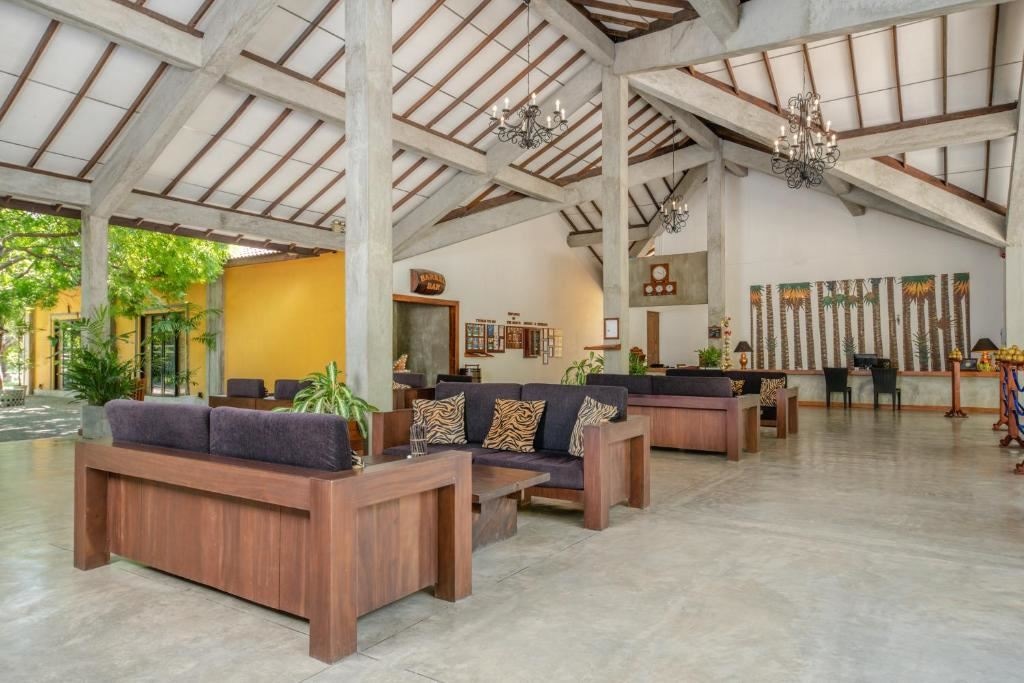 general-main-building