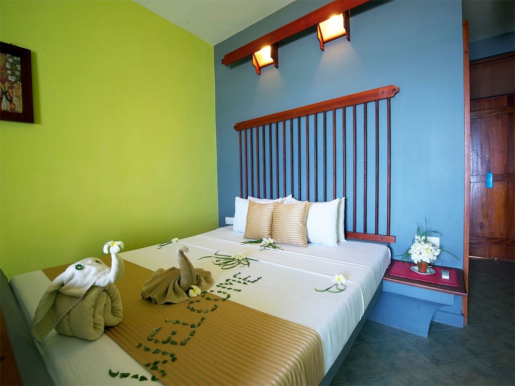 rooms-garden-view-ac