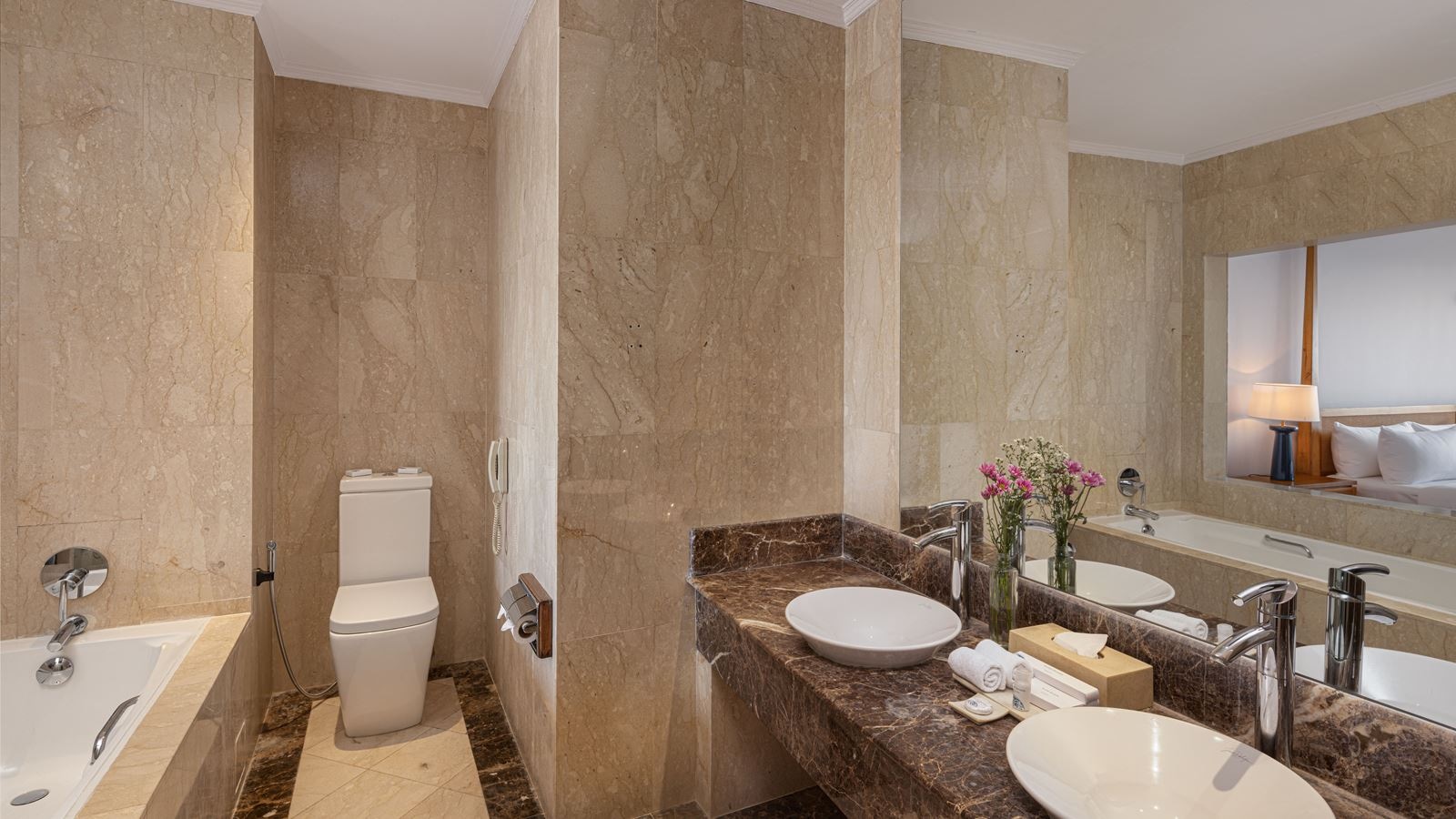 rooms-premium-ocean-view