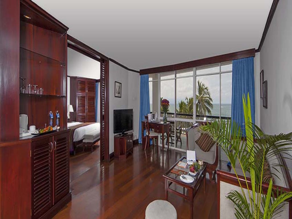 rooms-ocean-view-suite