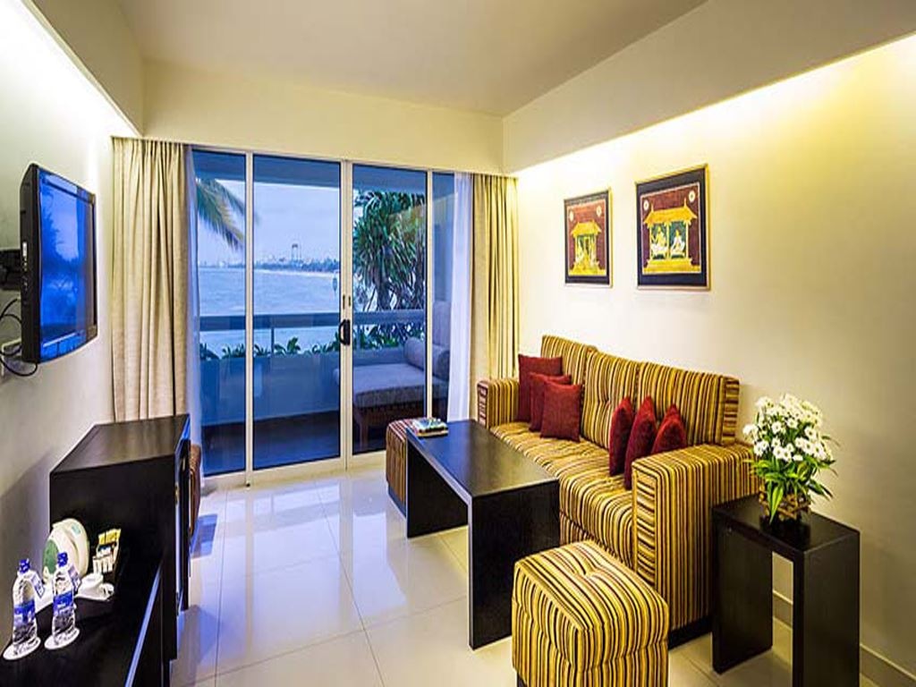 rooms-ocean-view-suite