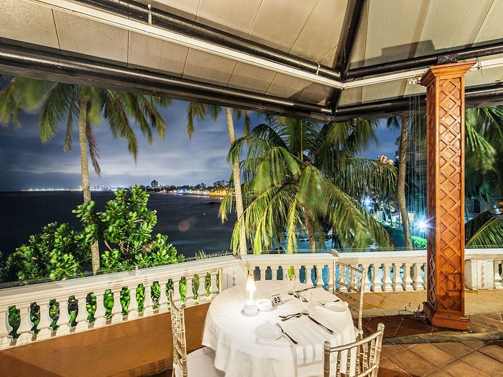 restaurants-main-restaurent