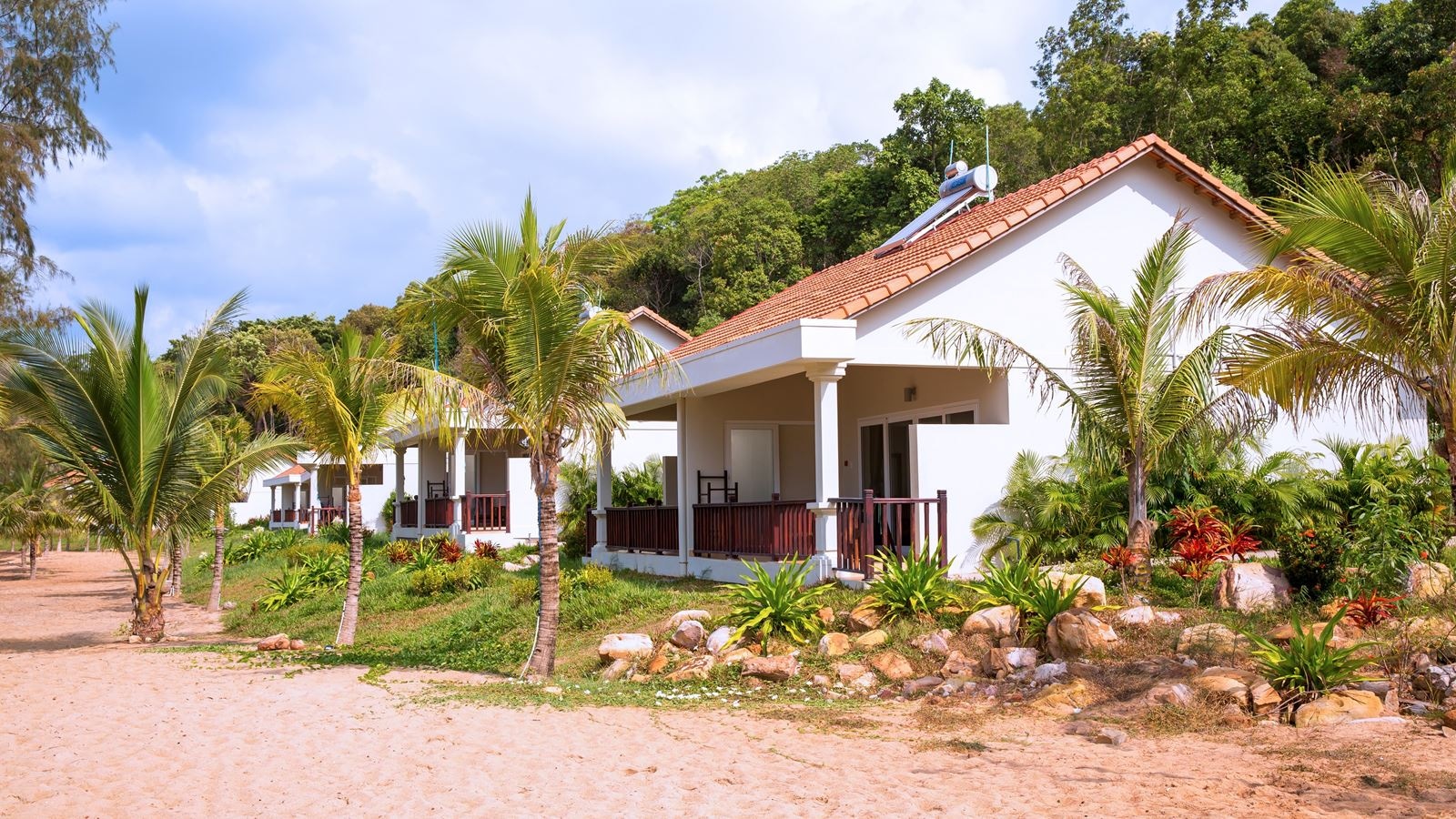 rooms-villa-beachfront