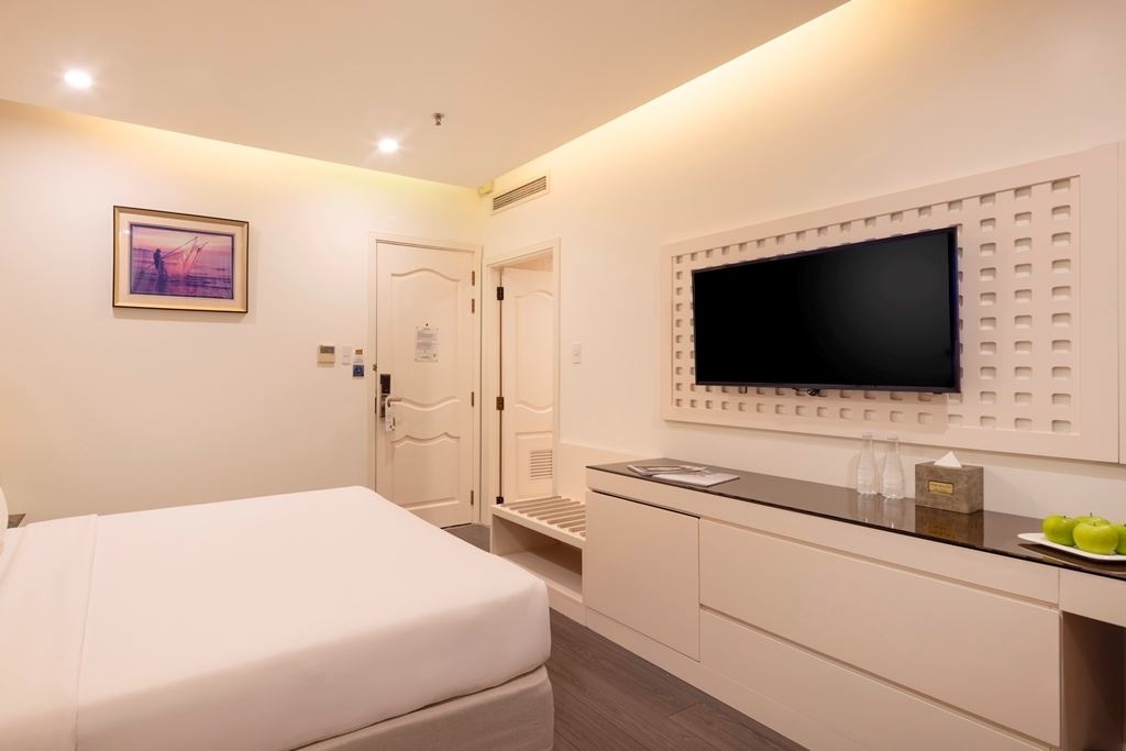 rooms-senior-deluxe-sakura