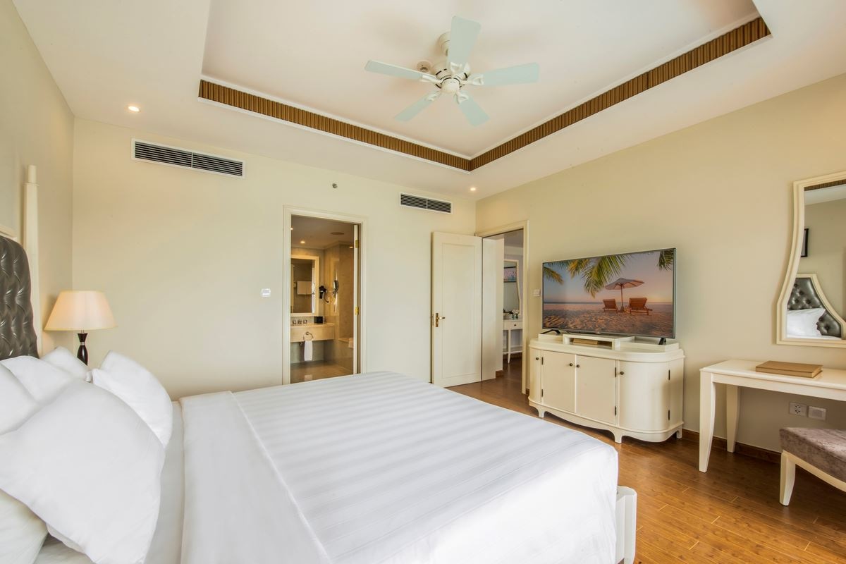 rooms-executive-suite-ocean-view-child-without-extra-bed