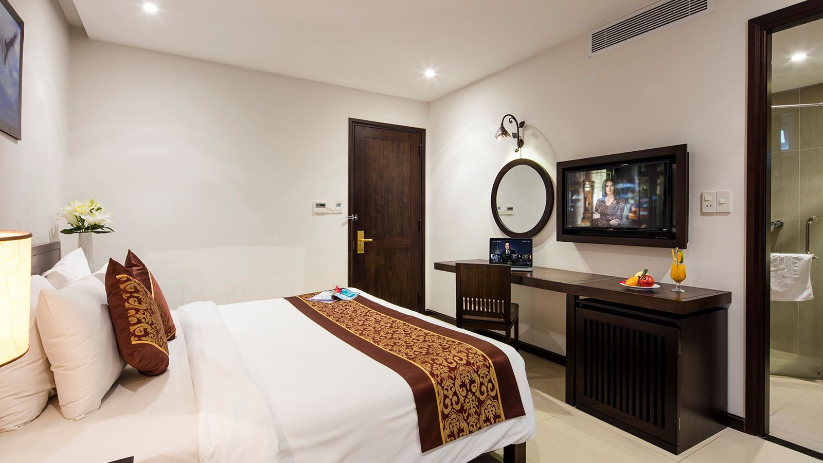 rooms-room-superior-no-window