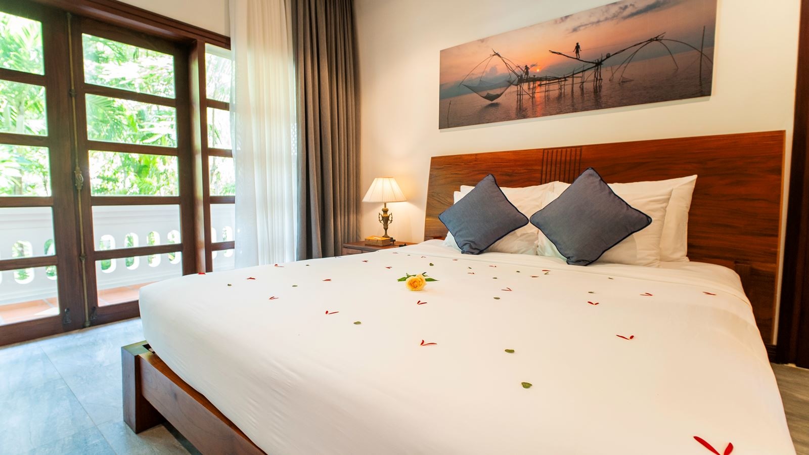 rooms-gardenview-deluxe