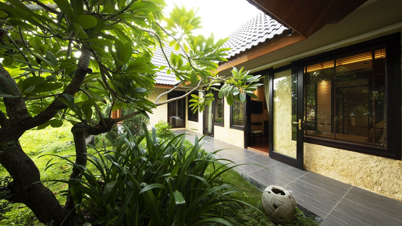 rooms-family-bungalow