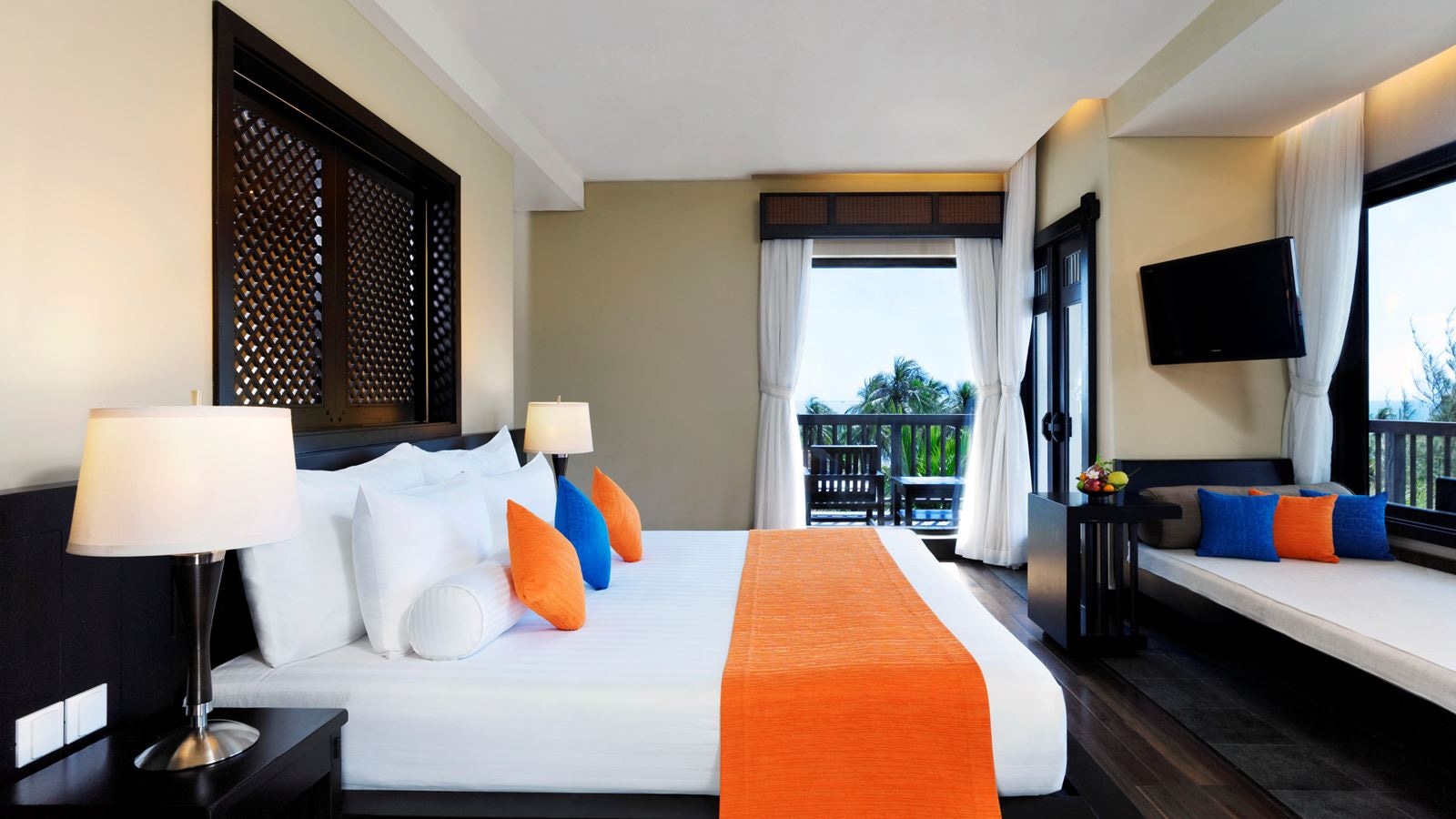 rooms-room-deluxe-ocean-view