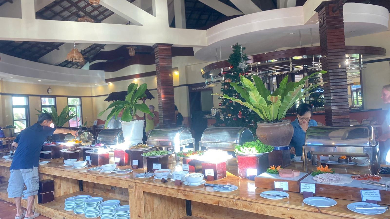 restaurants-ocean-star-restaurant