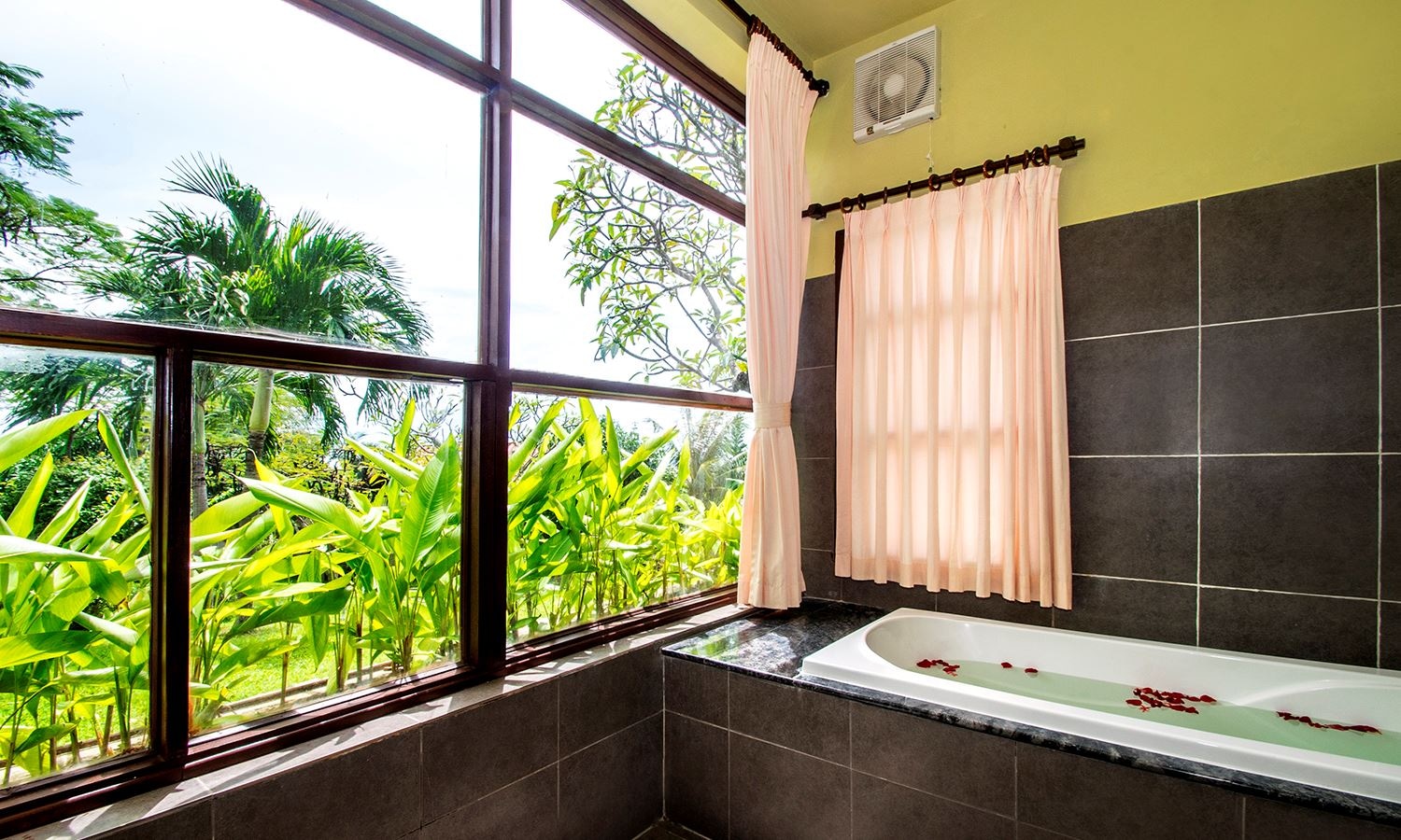 rooms-3bedroom-villa